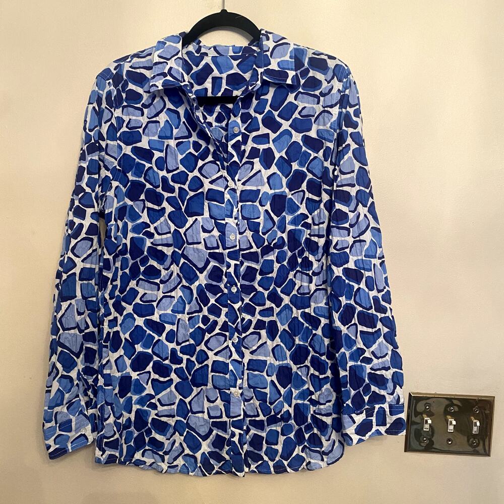 J. McLaughlin blue and white button down blouse size Large